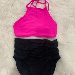 Women’s Cabana del Sol Two Piece Swim‎ Suit. Size S
